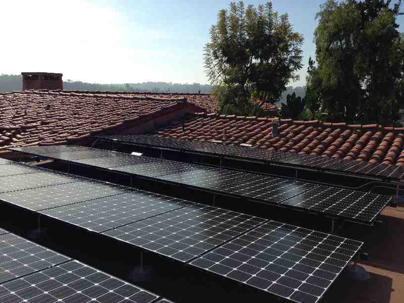 Can you make money with Tesla solar roof?