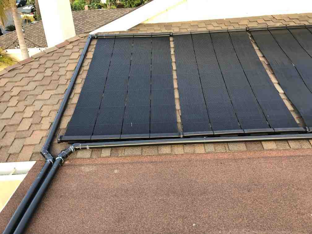 How do I become a qualified solar panel installer?